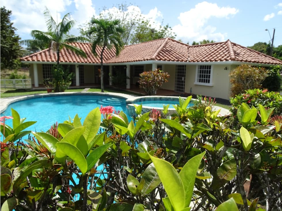 Alquiler casa con piscina en Quintas de Coronado! - 1