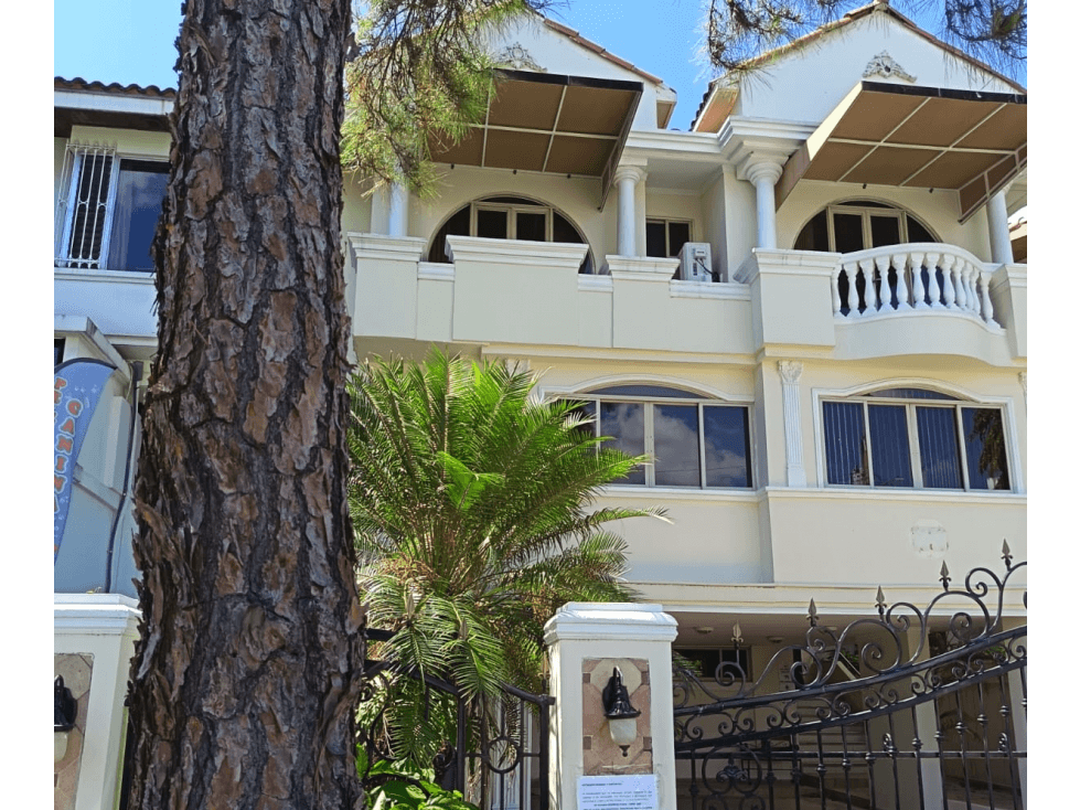 Obarrio - Alquiler de Casa Duplex - 1