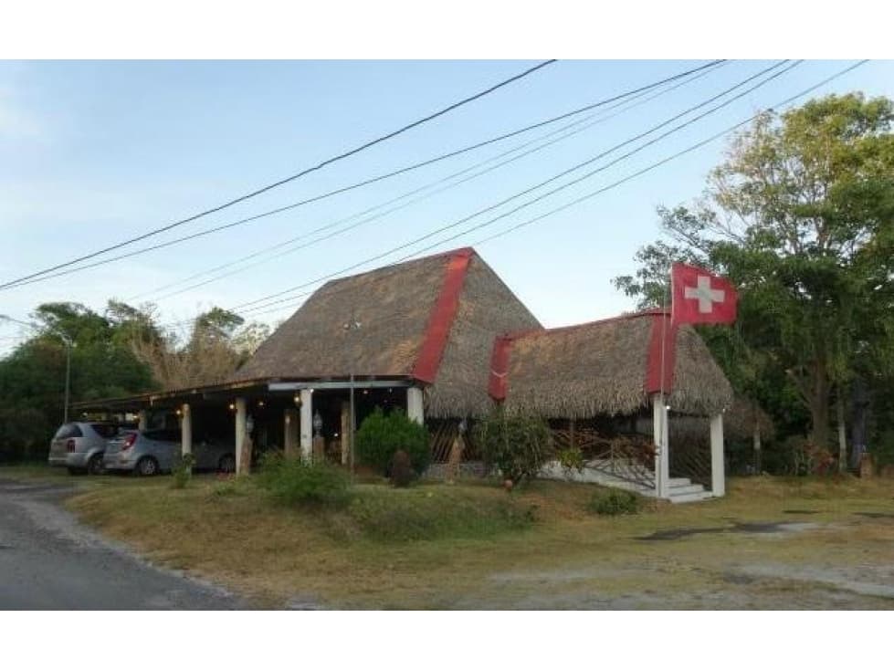 Venta de Restaurante en San Carlos, Vía Interamericana - 1