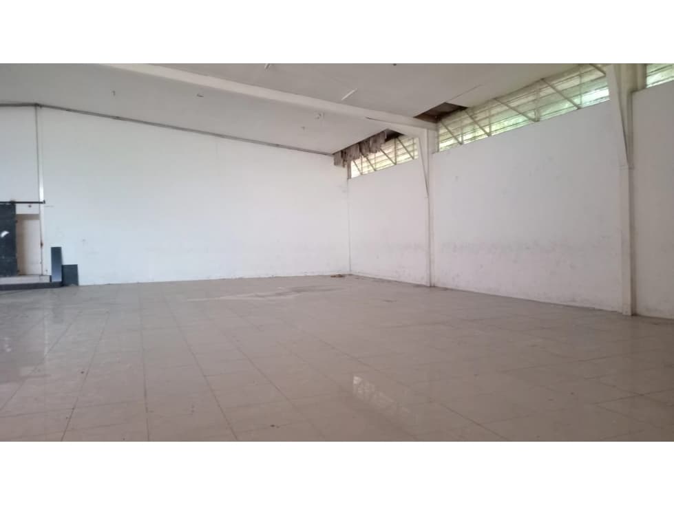 EL PARADOR / PEDREGAL / 504M2 / GALERA COMERCIAL / SOBRE VIA - 1