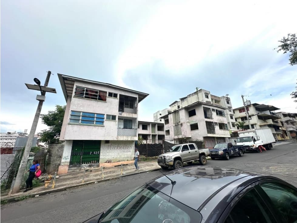 Se alquila edificio en perejil - 1