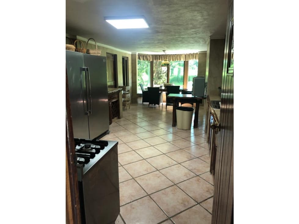 SE VENDE CASA EN EL VALLE DE ANTON - 1
