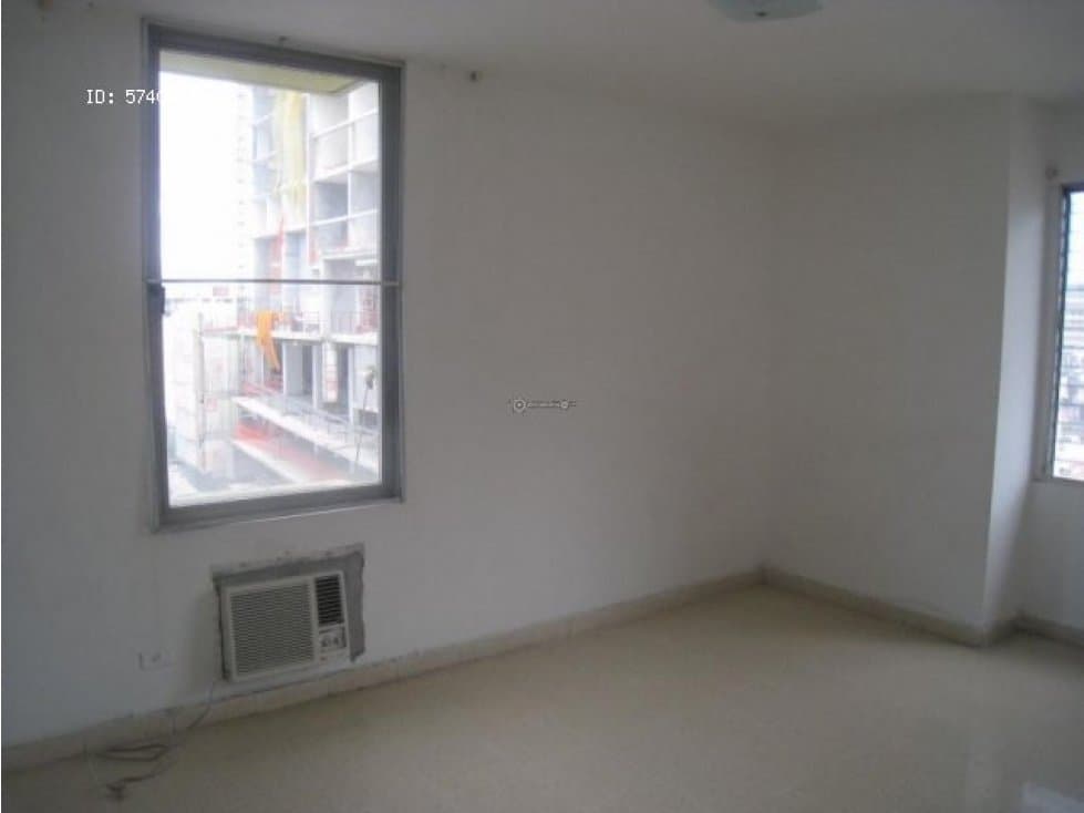 Apartamento en El Cangrejo PH DEL REY - 1