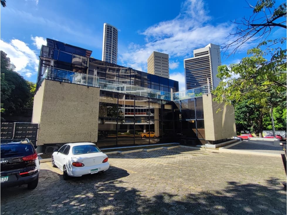 VENTA EDIFICIO COMERCIAL PARA RESTAURANTE-BANCO 25 ESTACIOMIENTOS - 1