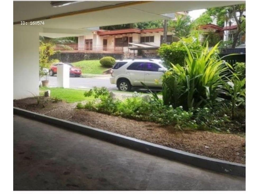 APARTAMENTO L/B EN EL CANGREJO PH ARANJUEZ 3 REC - 1