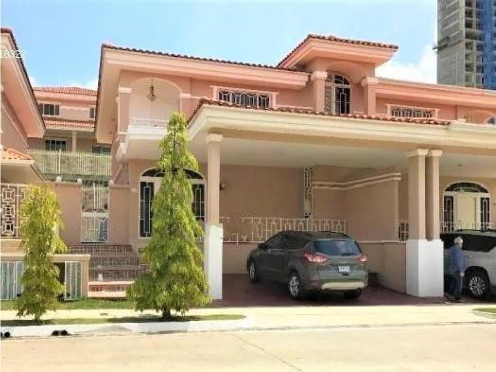 VENTA CASA EN COUNTRY CONDADO DEL REY - 1