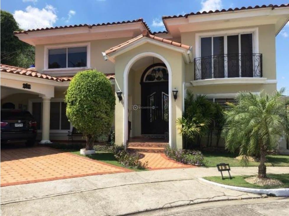 VENDO CASA 3RE,3.5, 3ESTAC - 1