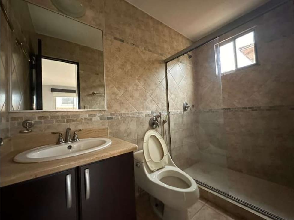 Venta de duplex en Paseo Dorado GTA - 1