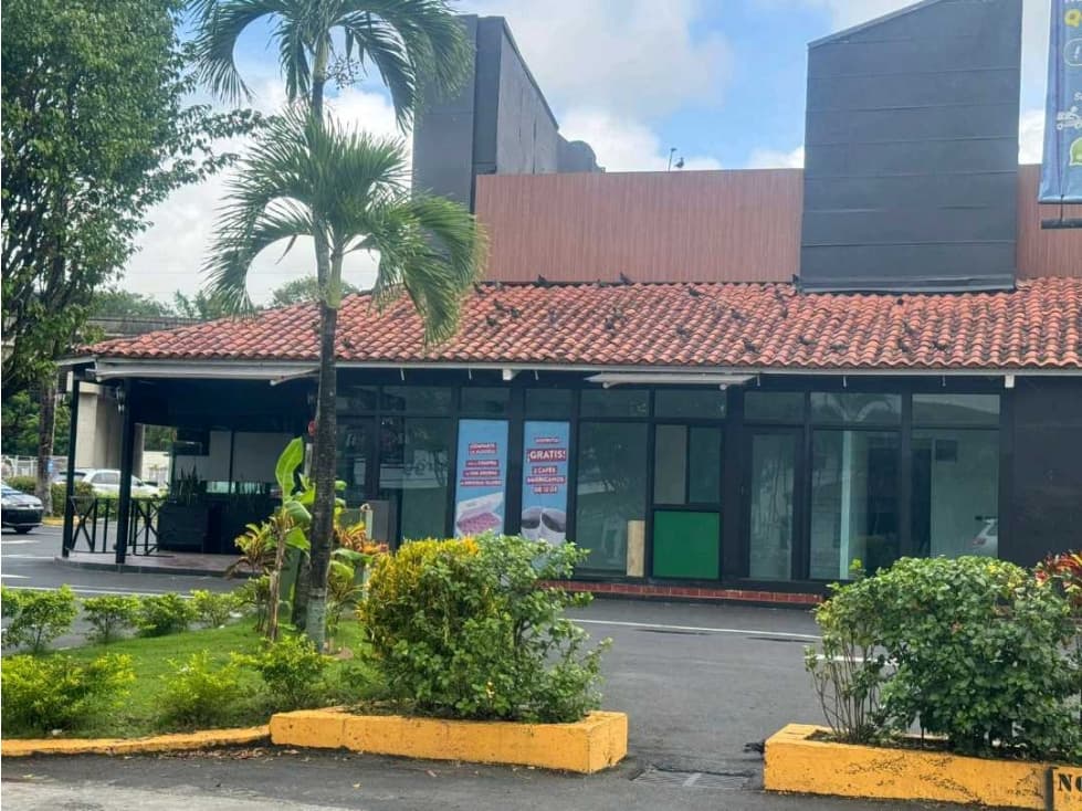 ALQUILER DE LOCAL PAN CANAL PLAZA ALBROOK 110M2 - 1