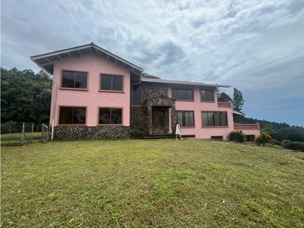 VENTA CASA EN ALTOS DEL MARIA GRANDE FRESCO ALTURA DE 945NIVEL 1825M2 - 1