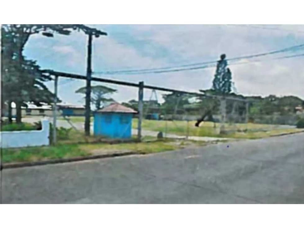 En Venta Bodega en Colón - 1