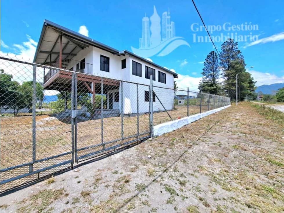 SE VENDE, HERMOSA CASA DE DOS PLANTAS, GRAN TERRENO CON HERMOSA VISTA - 1