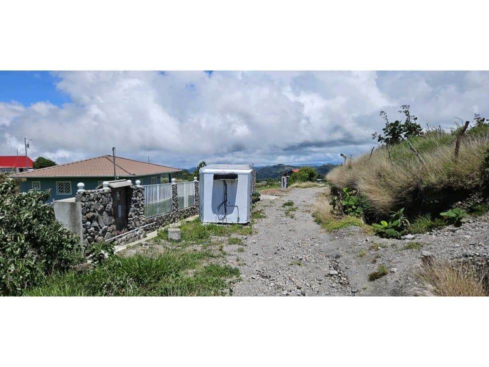 VENDO 1800 M2 EN PASO.ANCHO DERECHO POSESORIO - 1