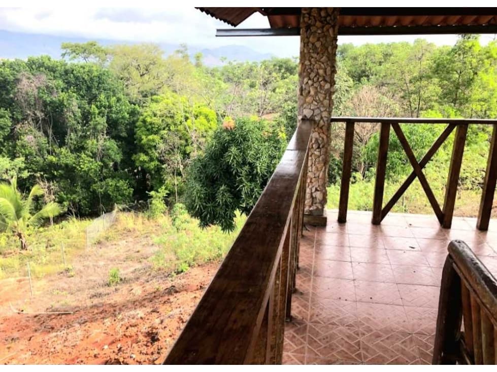 VENDO FINCA 3000 MTS2 CON ARBOLES FRUTALES Y CASA CAMPESTRE - 1