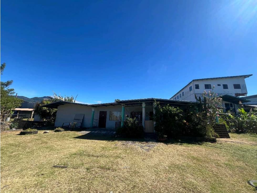 VENTA DE CASA MAS 6 APARTAMENTOS EN VOLCAN - 1