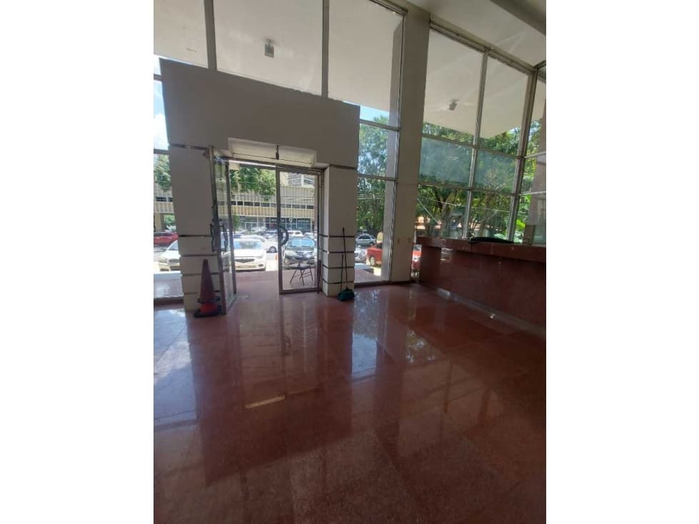 VENTA DE EDIFICIO COMERCIAL EN OBARRIO - 1