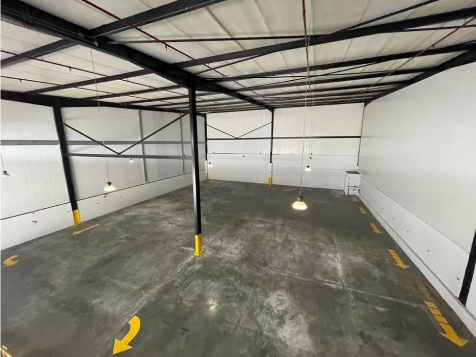 VENTA DE OFIBODEGAS EN TOCUMEN WAREHOUSE 1215m2 - 1