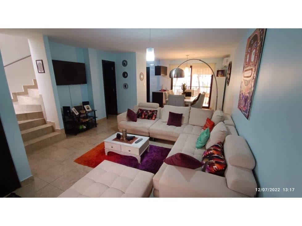 VENTA HERMOSA CASA EN ALTOS DEL ESTE- TOCUMEN - 1